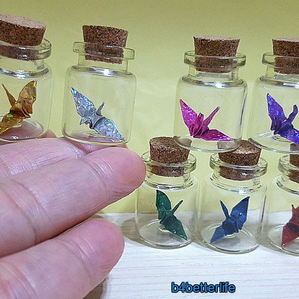 Lot of 21pcs 1-inch Hand-folded Paper Crane In Clear Glass Mini Bottle With Cork. (4D Glittering paper series). #CIB21.