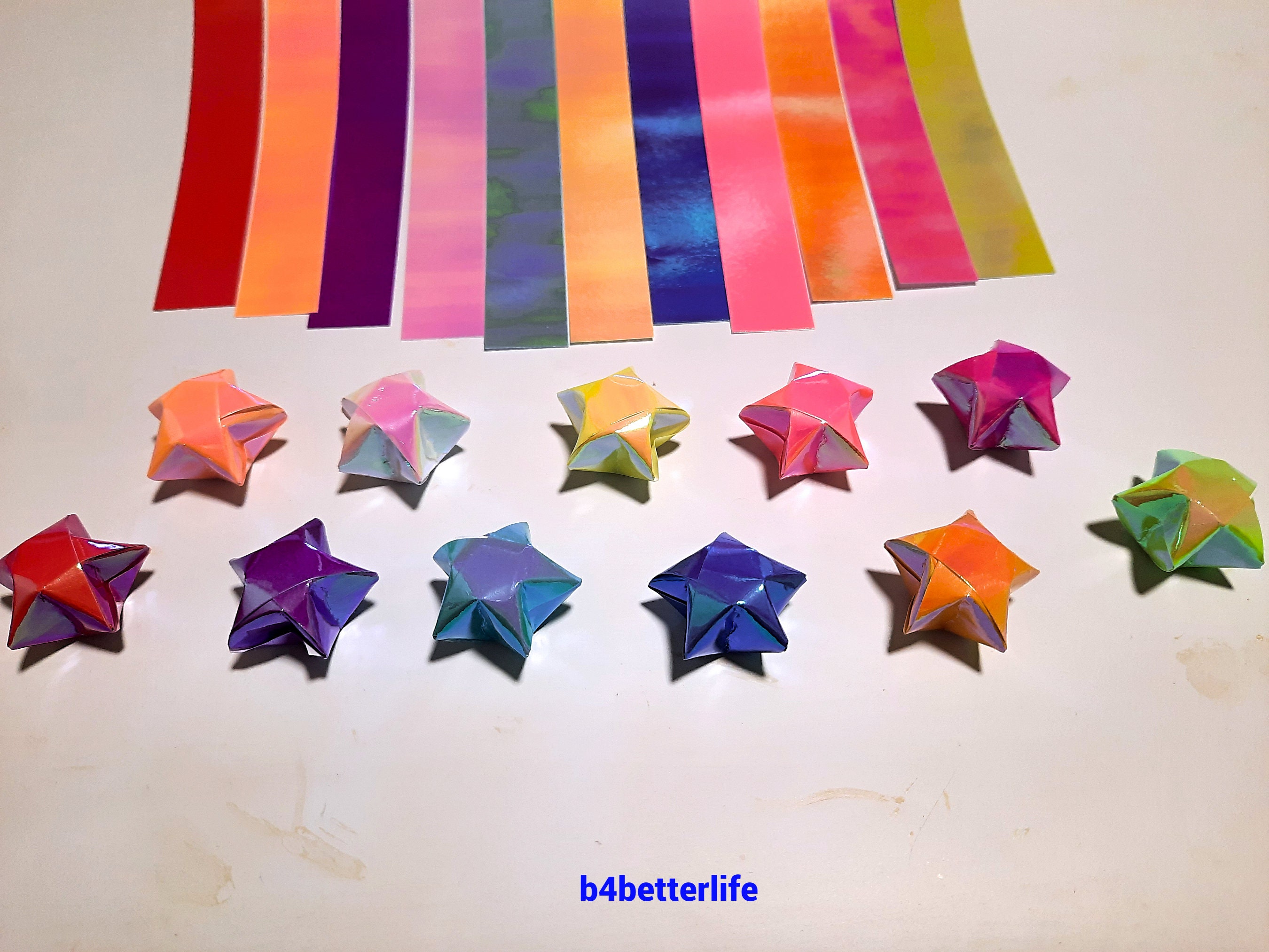  TEHAUX 1600 Pcs Origami Star Paper Star Strips Glitter Star  Strips Paper Stars Lucky Star Paper Strips Oragami Paper Japanese Origami  Paper Small Origami Paper Pearlescent Toolkit : Arts, Crafts
