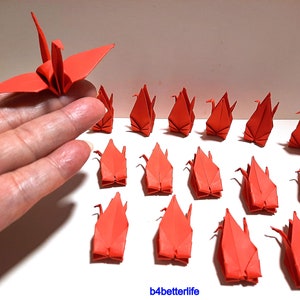Lotto di 80 gru origami rosse da 3 pollici, piegate a mano da fogli di carta quadrati da 3" x 3". (Serie di carta KR). #FCA-52.