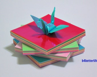 Kit di 450 fogli di carta AV in colori assortiti per origami a forma di gru "Tsuru" 5,5 cm x 5,5 cm. (2,17"x2,17"). (Serie di carta AV). #CRK-41.