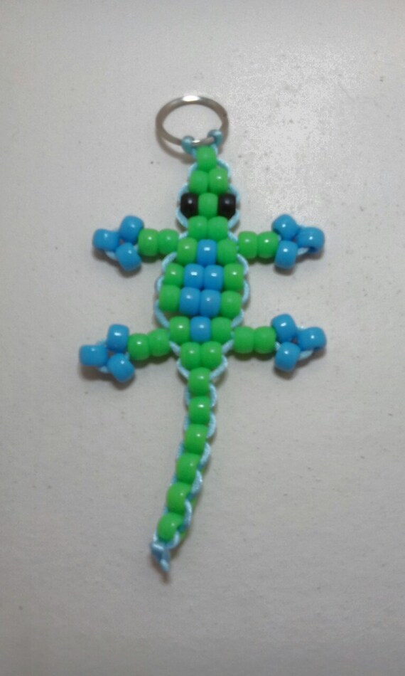 beaded gecko keychain