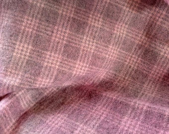 Hand dyed primitive plaid wool pink fabric, Soft Carnation, fat quarter, rug hooking wool