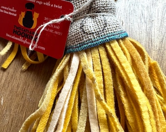 Hand dyed yellow wool fabric 6 cut strips, Under The Sun, 100 sixteen inch strips for rug hooking