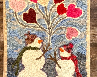 Wool hooked rug ,Snowmen Sweethearts, 17.5 x 12.5 inches