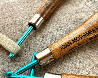 Primitive Rug Hooking Tool: Moshimer Maple Handle, Blue Ferrule