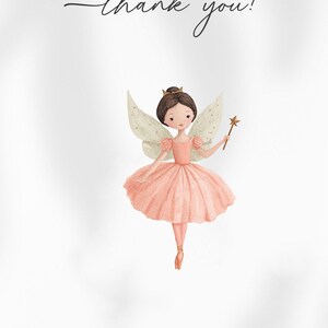 K&ouml;nnte beinhalten: Aquarell-Illustration einer Fee in einem rosa Kleid, die einen sternf&ouml;rmigen Zauberstab h&auml;lt. Die Fee hat braunes Haar, eine goldene Krone und zarte Fl&uuml;gel. Die Worte "thank you!" sind in Kursivschrift geschrieben.