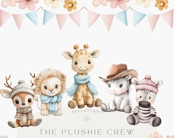 Puede incluir: Ilustración en acuarela con cinco animales de peluche: un ciervo, un león, una jirafa, un caballo y una cebra. Cada animal lleva un accesorio. La imagen incluye elementos florales y banderines, con el texto "THE PLUSHIE CREW".