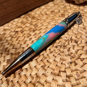 Sp3 Beautiful &quot;Diva&quot; Pen with Genuine Swarovski Crystal - Twist Open Ballpoint Pen - Great Gift Idea, Graduation Gift