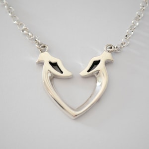 Stunning sterling silver whippet heart pendent