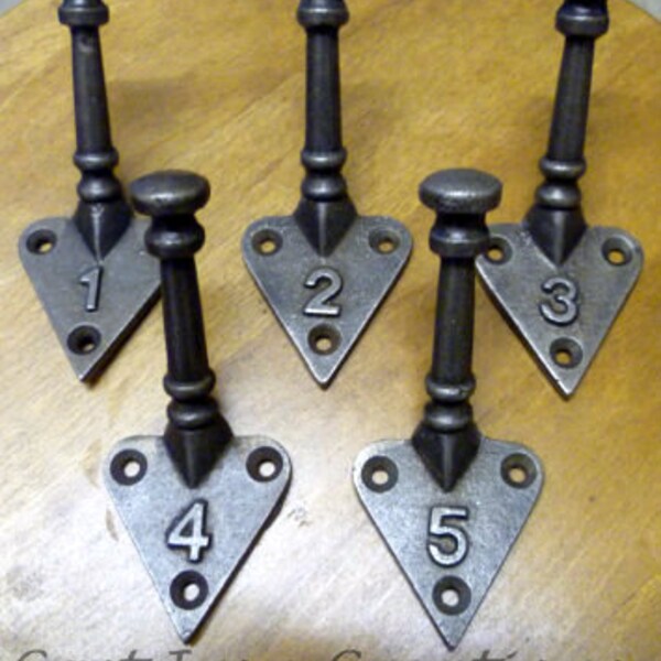 Sale 5 x Cast Iron Numbered Coat Hooks School Pegs Arts & Crafts Industrial Vintage Cottage Shabby Chic