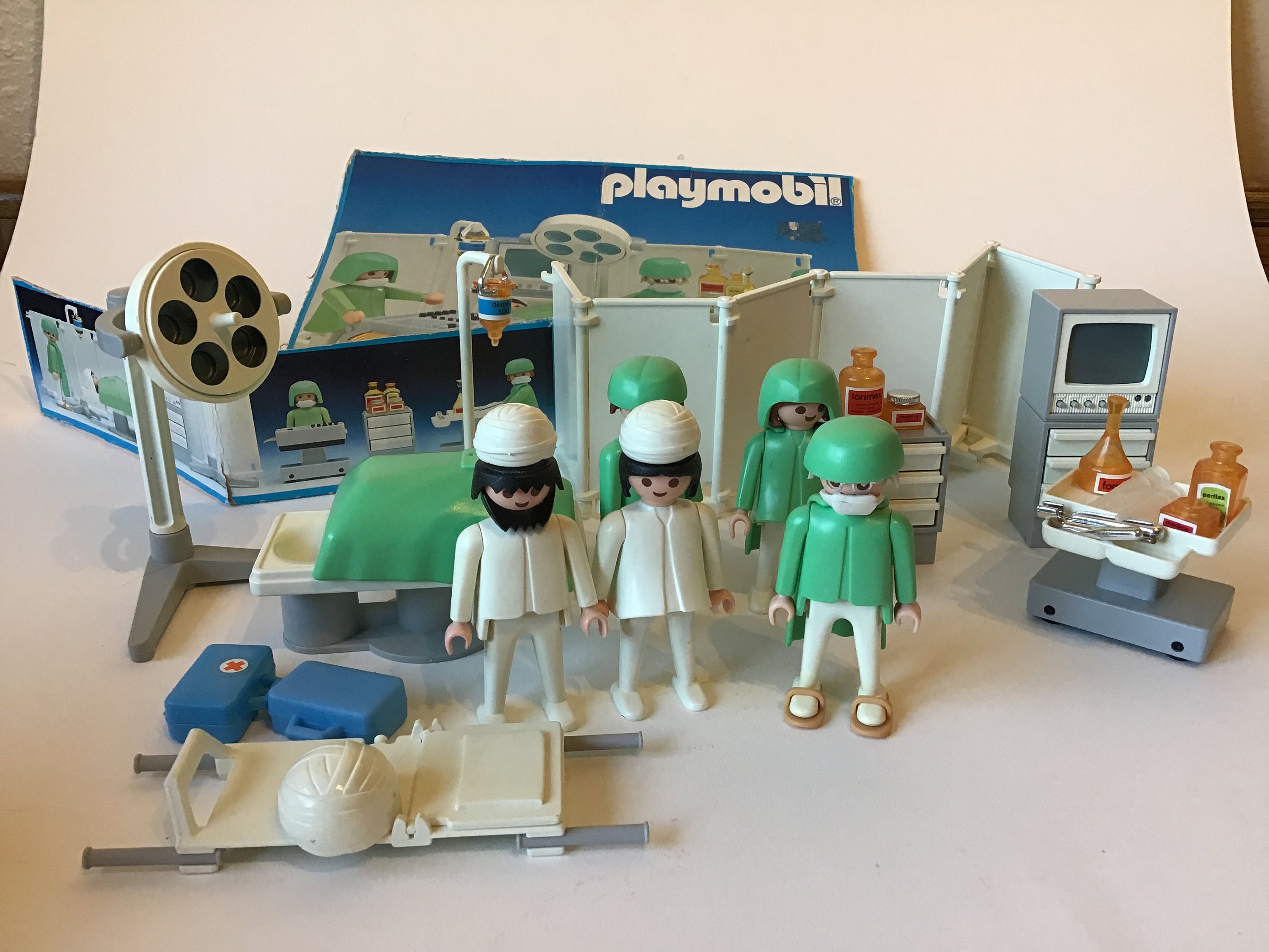 Vintage 1974 Geobra Playmobil 3459 hospital doctors surgery lot