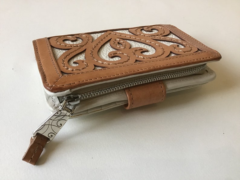 Brighton Bags Beautiful Leather Genoa White and Natural Wallet bild 6