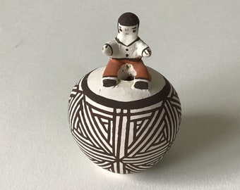 Miniature Acoma Pueblo Navajo Art Pottery Pot with Person by R Leno New Mexico