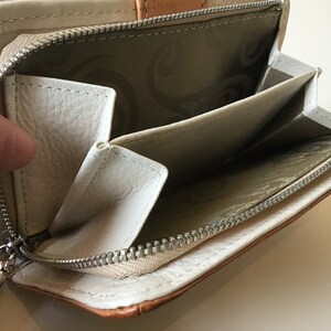 Brighton Bags Beautiful Leather Genoa White and Natural Wallet bild 2