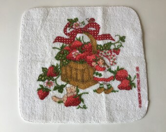 Vintage 1980 Strawberry Shortcake Wash Cloth Washcloth Towel Unused