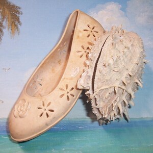 86.1 matched Bivalve Spondylus THORNY OYSTER Shell, Seashell Attached to Girls Shoe