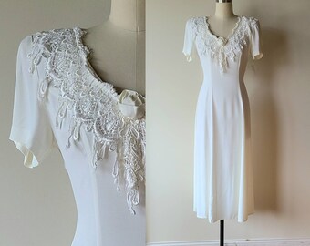 80s maxi dress / rayon white wedding dress / lace collar tie back dress /   by Scarlett size extra small