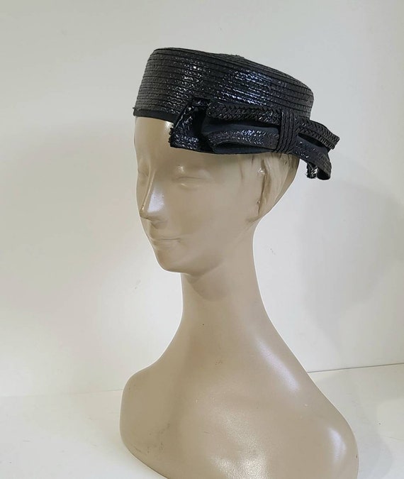 Vintage 50s Jack McConnell Navy blue Straw Pillbo… - image 1