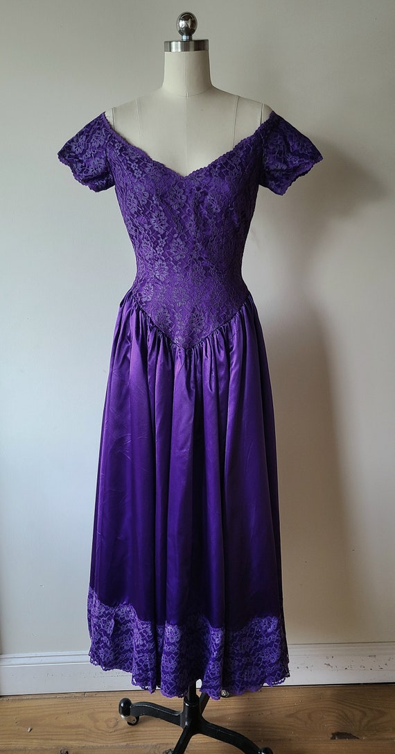 80s formal dress /  purple satin and lace evening… - image 2