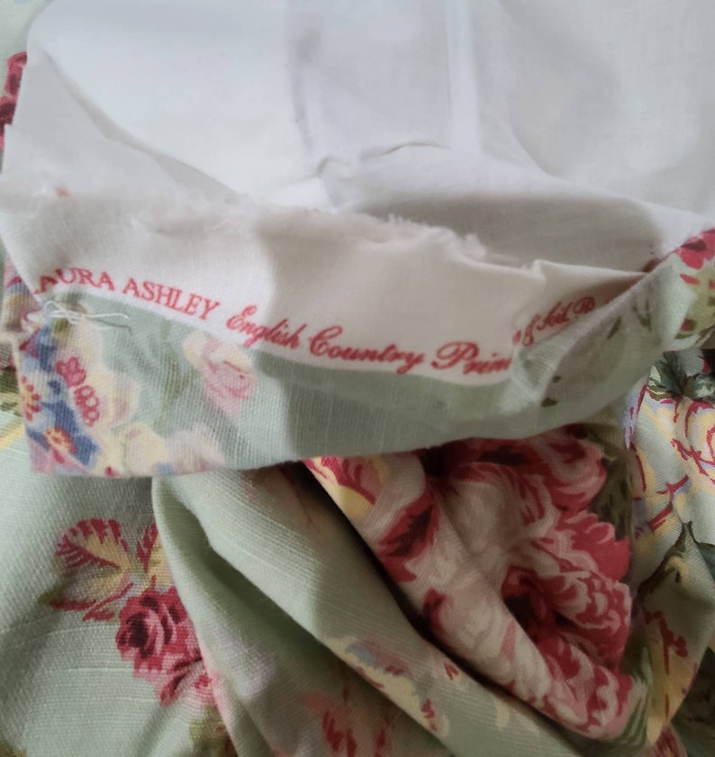 Laura Ashley Twin Dust Ruffle/ English Country Rose Print Etsy