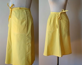 60's retro yellow tie front wrap skirt; A line summer skirt size small