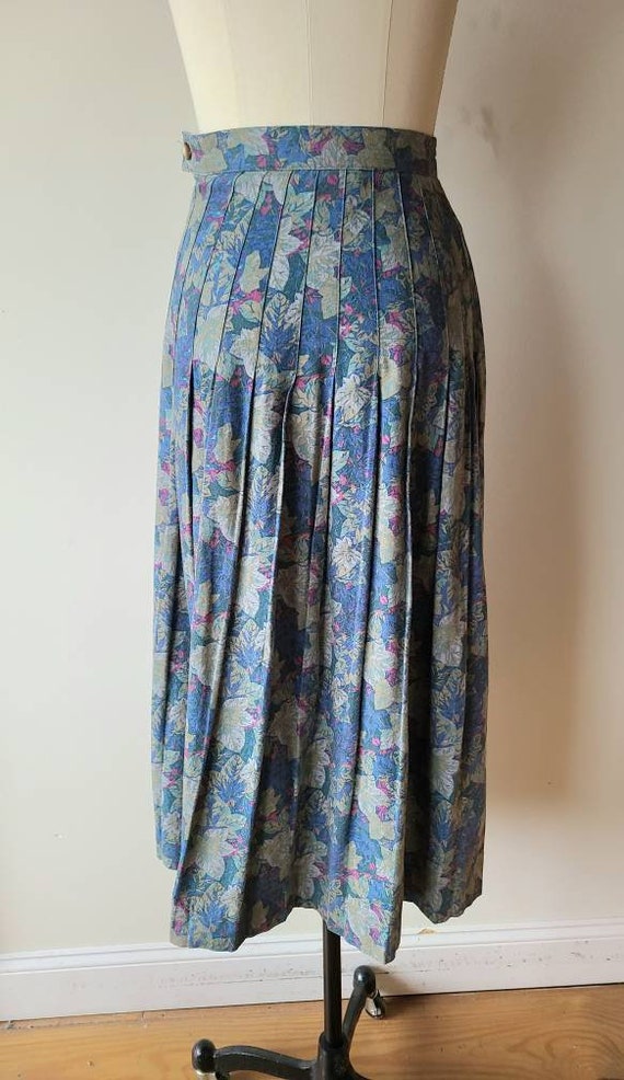 Vtg Laura Ashley skirt / floral midi skirt/ blue … - image 6