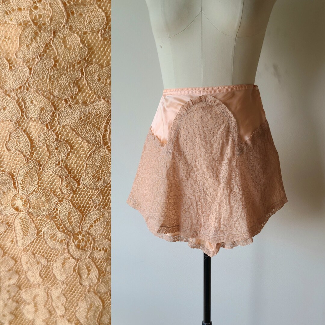 1930's NOS Tap Panties/ Unused Peach High Waisted Briefs With Lace ...