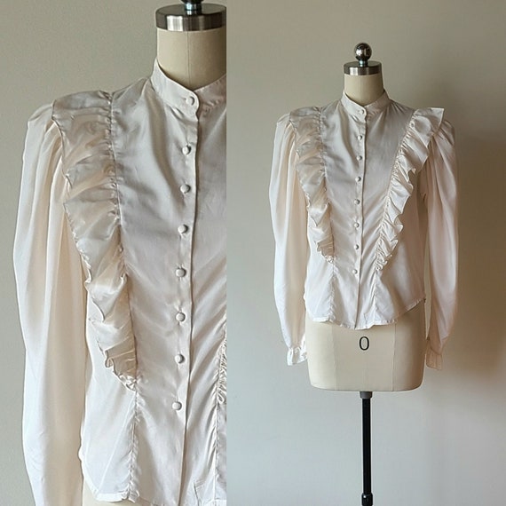 70s-80's Ruffled blouse/ poet blouse / long puffed