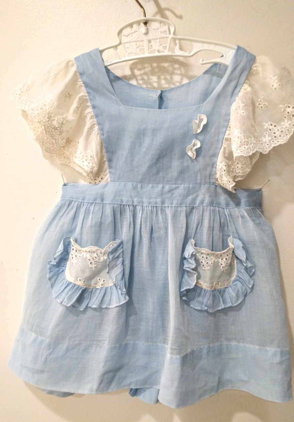 50s Pinafore Dress/ Organdy Pinafore With Eyelet Lace Trim / | Etsy
