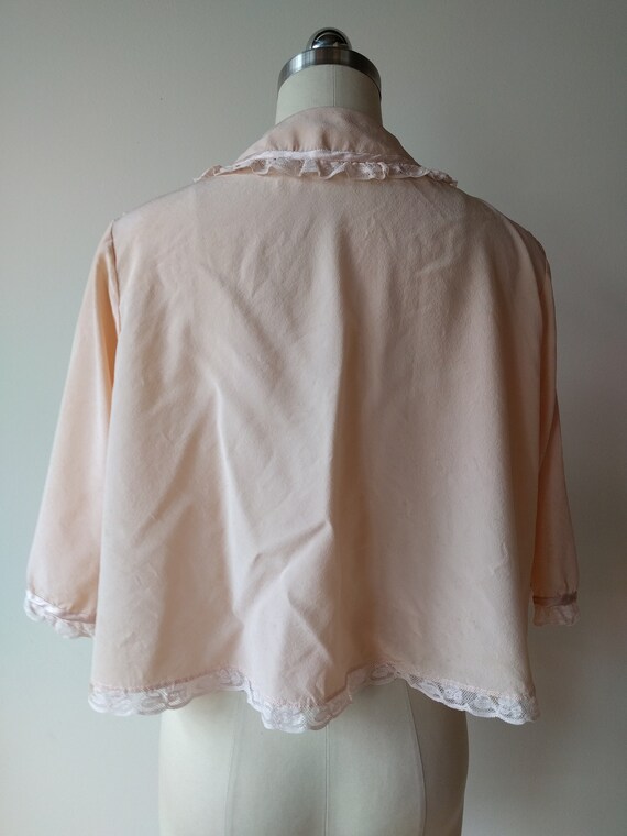 50s bed jacket / vintage Bedjacket / peachy pink capl… - Gem