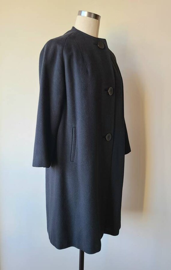 Large 1960s Cream Cashmere Coat