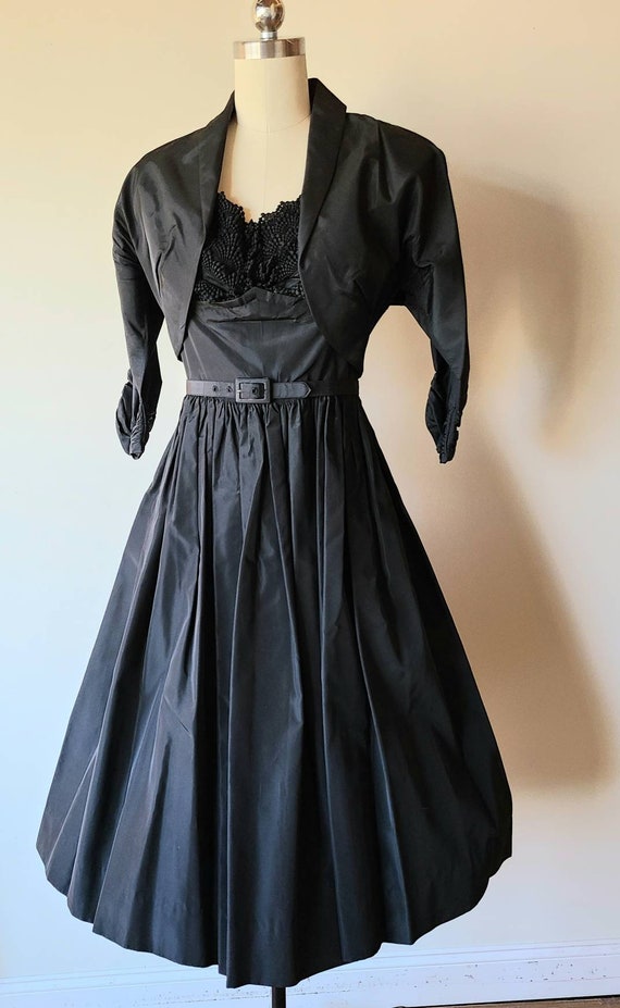 50s dress/ Tailored Junior black taffeta fit and … - image 4