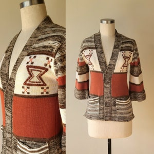 70&#39;s sweater / southwest sweater / space dye striped geometric pullover sweater / Hippie Boho V neck acrylic sweater size small
