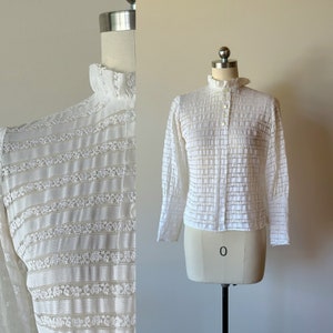 Vintage 50s lace blouse / ribbon lace  high neck blouse/ victorian style blouse / mutton sleeve blouse size extra  small