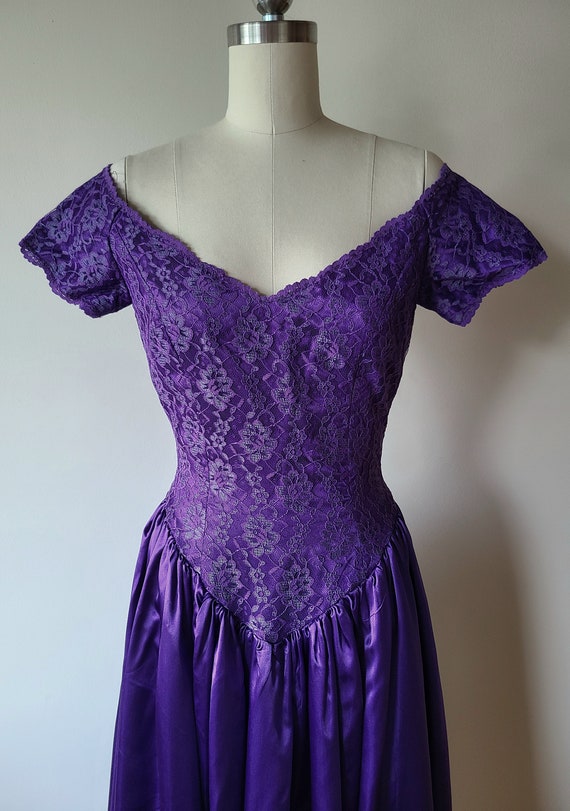 80s formal dress /  purple satin and lace evening… - image 3