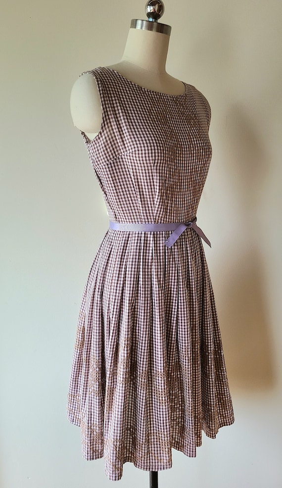 60's Dress / fit and flare day dress / brown and … - image 6