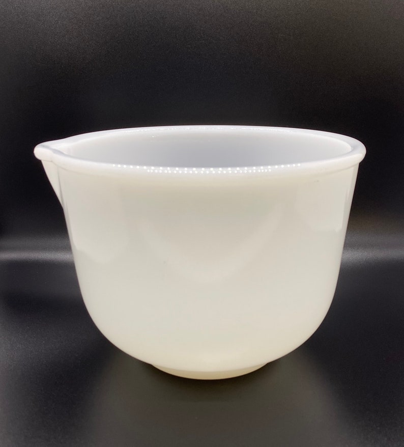 Vintage Sunbeam Mixer Bowl with Pour Spout 2 qt. / Style 20CJ Etsy