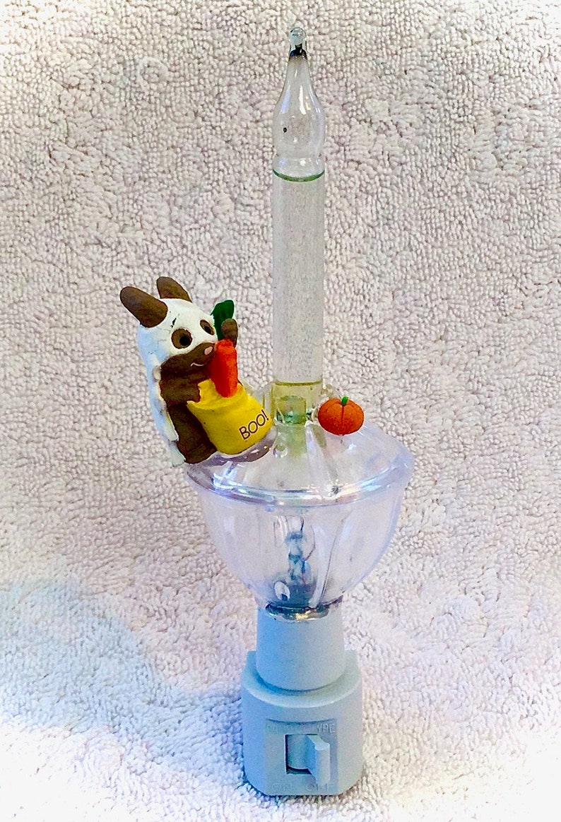Halloween Bubble Lamp New! Halloween Night Light Cute Brown Bunny Halloween Ghost Holding Candy Sack /& Carrot Themed Bubble Light