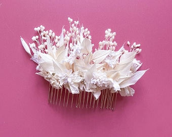 Natural White Hair Comb for Brides, Bridesmaids & Flower Girls, Classic Wedding Hair Accessories, Ivory Bridal Headpiece