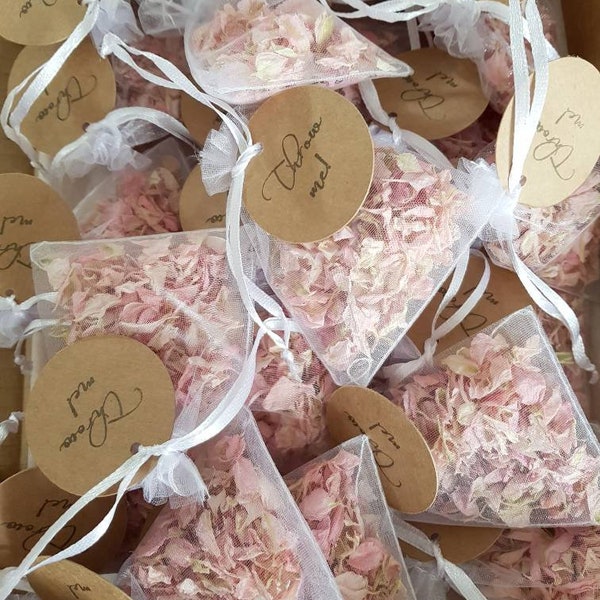 25 sacchetti di organza per sacchetti di coriandoli da matrimonio con petalo naturale rosa con etichetta CIRCLE