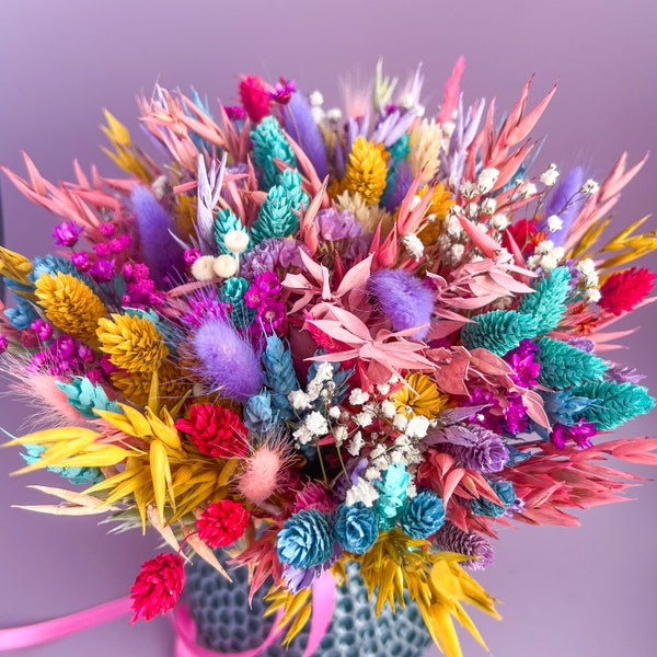 Le joyeux bouquet de fleurs séchées - Bouquet arc-en-ciel coloré pour la décoration intérieure, cadeau de pendaison de crémaillère bohème, fierté LQBTQ+, décoration lumineuse