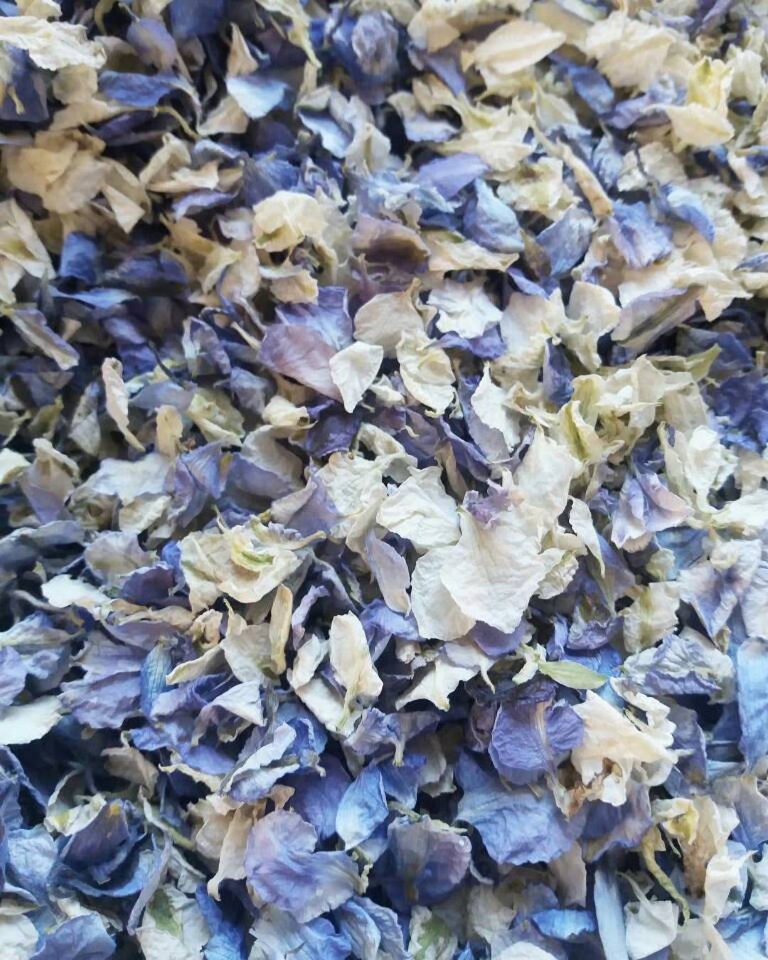 Dried Flower Petal Confetti Tutorial - Polka Dot Wedding