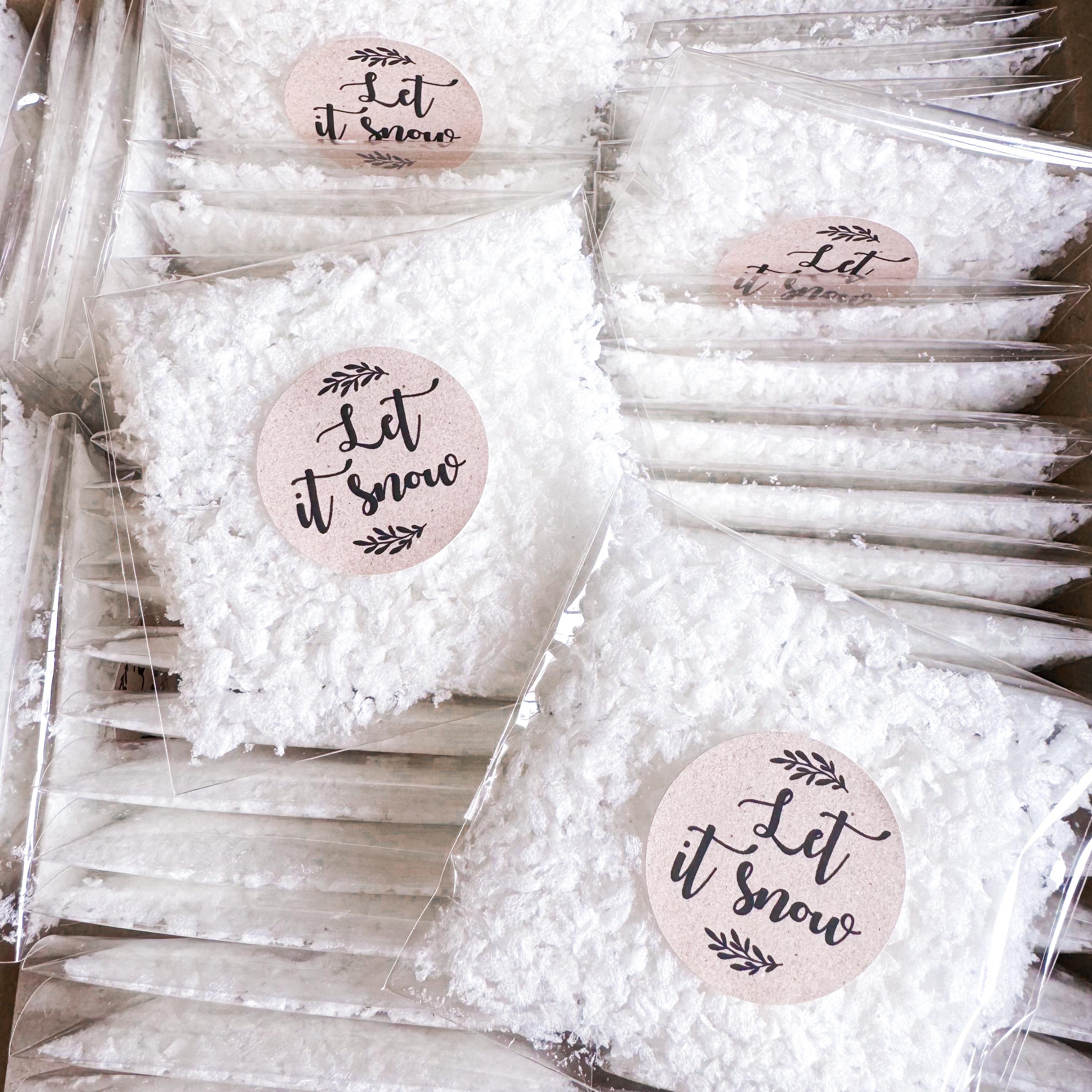 Biologisch abbaubares Schneekonfetti - Let it snow - Hochzeitskonfetti - Biologisch abbaubarer Showeffekt für eine Winterwunderlandhochzeit
