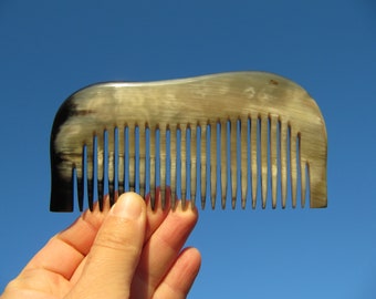 Horn comb, Hair comb, Ox horn, Unisex, Gift, Natural horn, Free shipping, Eco friendly, Man, Woman, Kid, Handmade, Handcraft