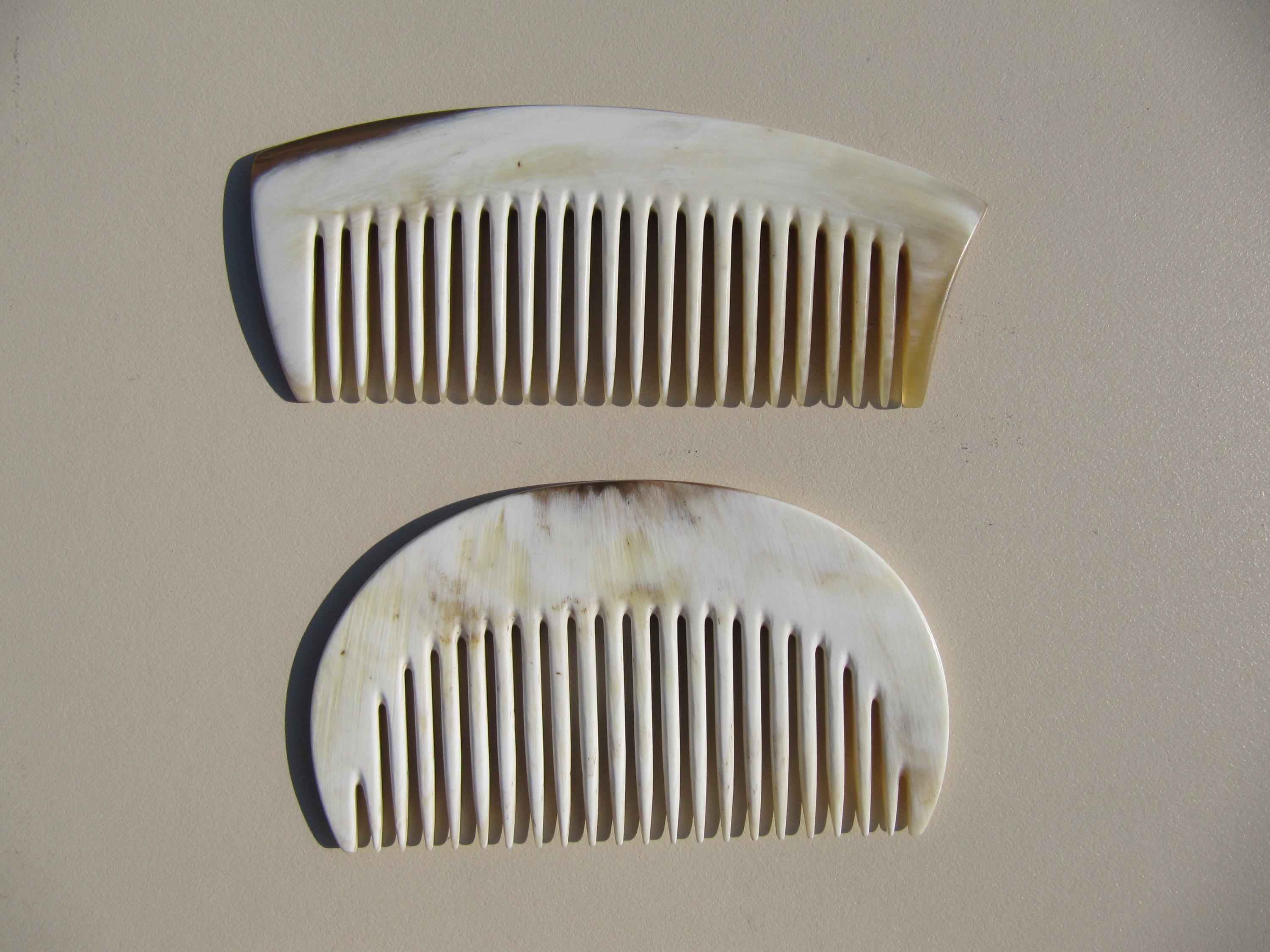 Hair Combs, Horn combs, Natural Horn, Unisex, Men, Women, Linseed oil, Gift, Handmade hair combs, Free shipping, Hair accessories, Ox horn