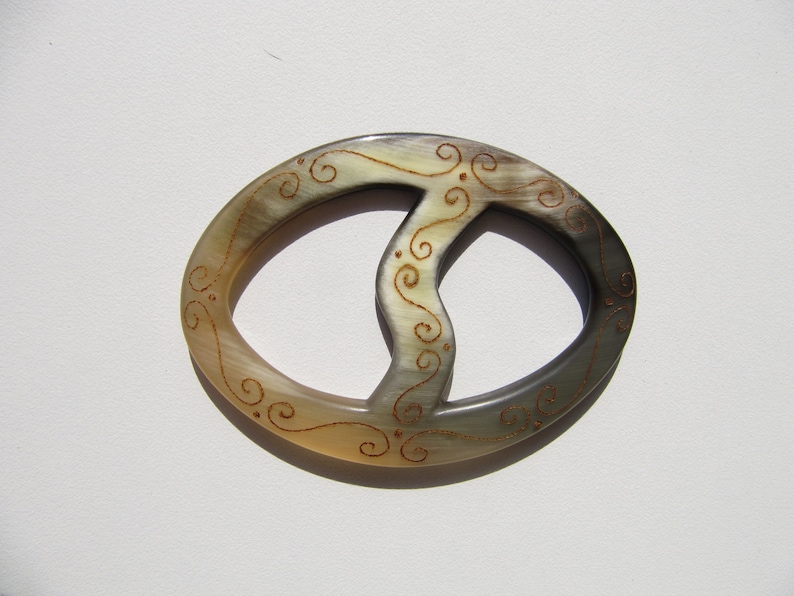 Ox Horn Shawl Ring Shawl Pin Natural Horn Shawl Holder FREE SHIPPING WORLDWIDE Pyrography Shawl Pin Brooch Shawl Bastian Accessories