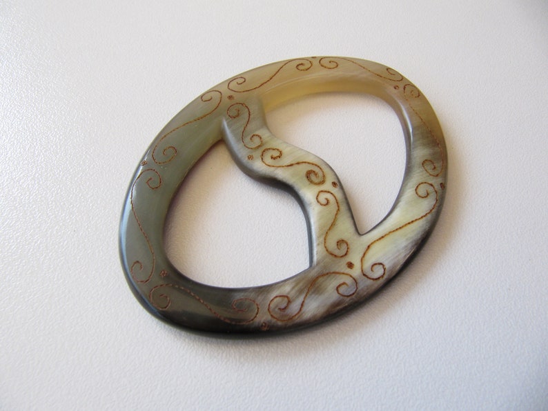 Ox Horn Shawl Ring Shawl Pin Natural Horn Shawl Holder FREE SHIPPING WORLDWIDE Pyrography Shawl Pin Brooch Shawl Bastian Accessories