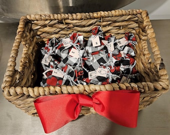 Fillable Christmas Countdown: Fur Baby Advent Calendar, Reusable Pouches