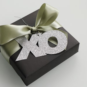 xo Gift Tags with Envelopes Silver or Gold Glitter Set of 6 image 3