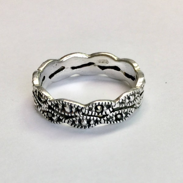Vintage Oxidized Sterling Silver Band Ring , Marcasite Silver Band
